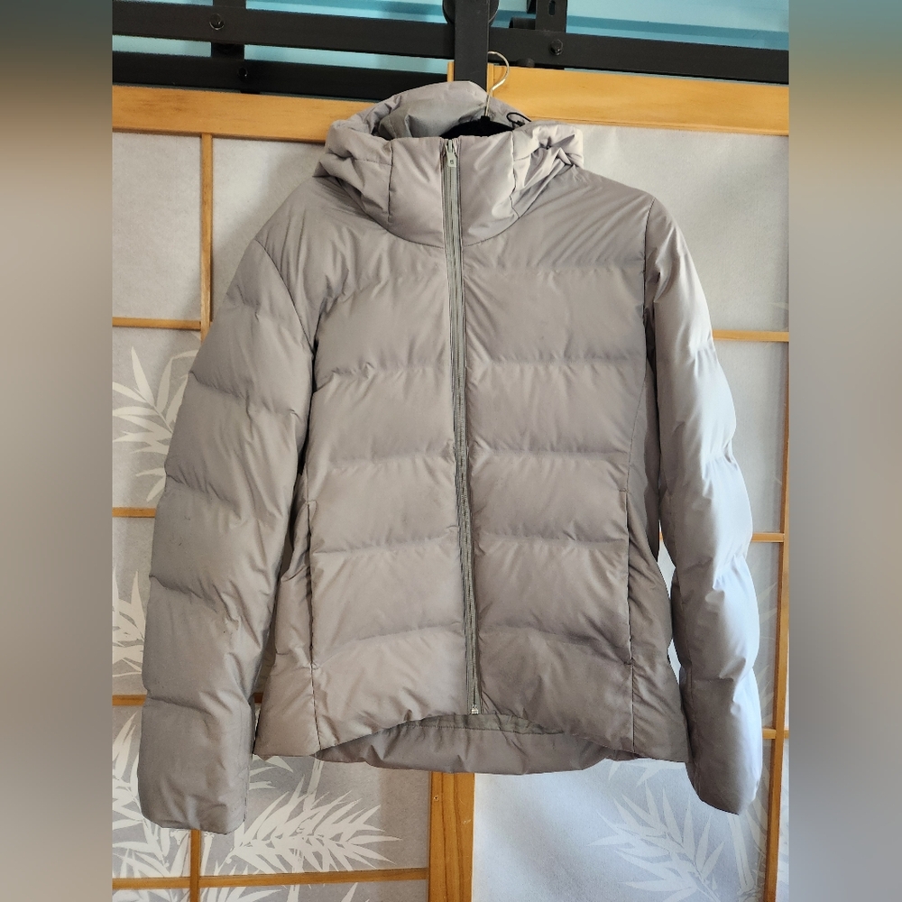 Uniqlo seamless down parka